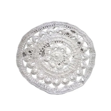 white-crochet-knitted-coaster